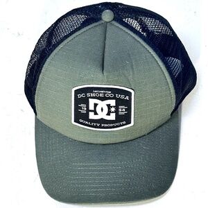 DC Shoe CO USA Green Black Snapback Trucker Skate Hat Cap